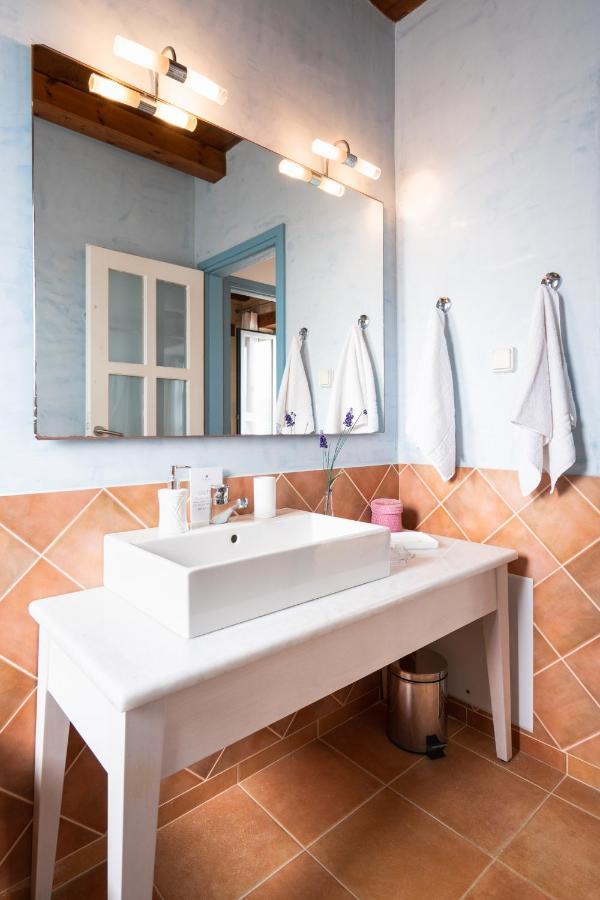 Beachfront Villa Turquoise With Private Pool, Bbq And Ping Pong Table Ханя Екстериор снимка