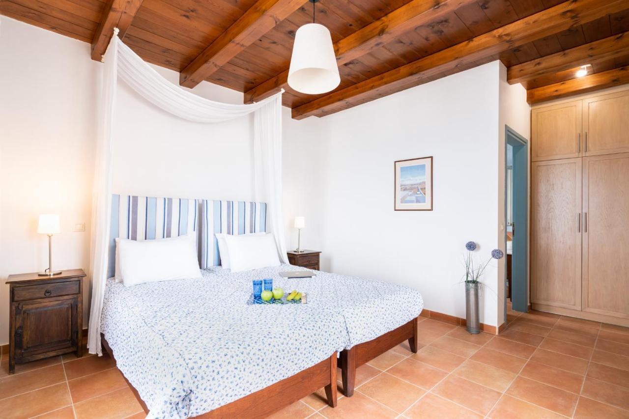 Beachfront Villa Turquoise With Private Pool, Bbq And Ping Pong Table Ханя Екстериор снимка
